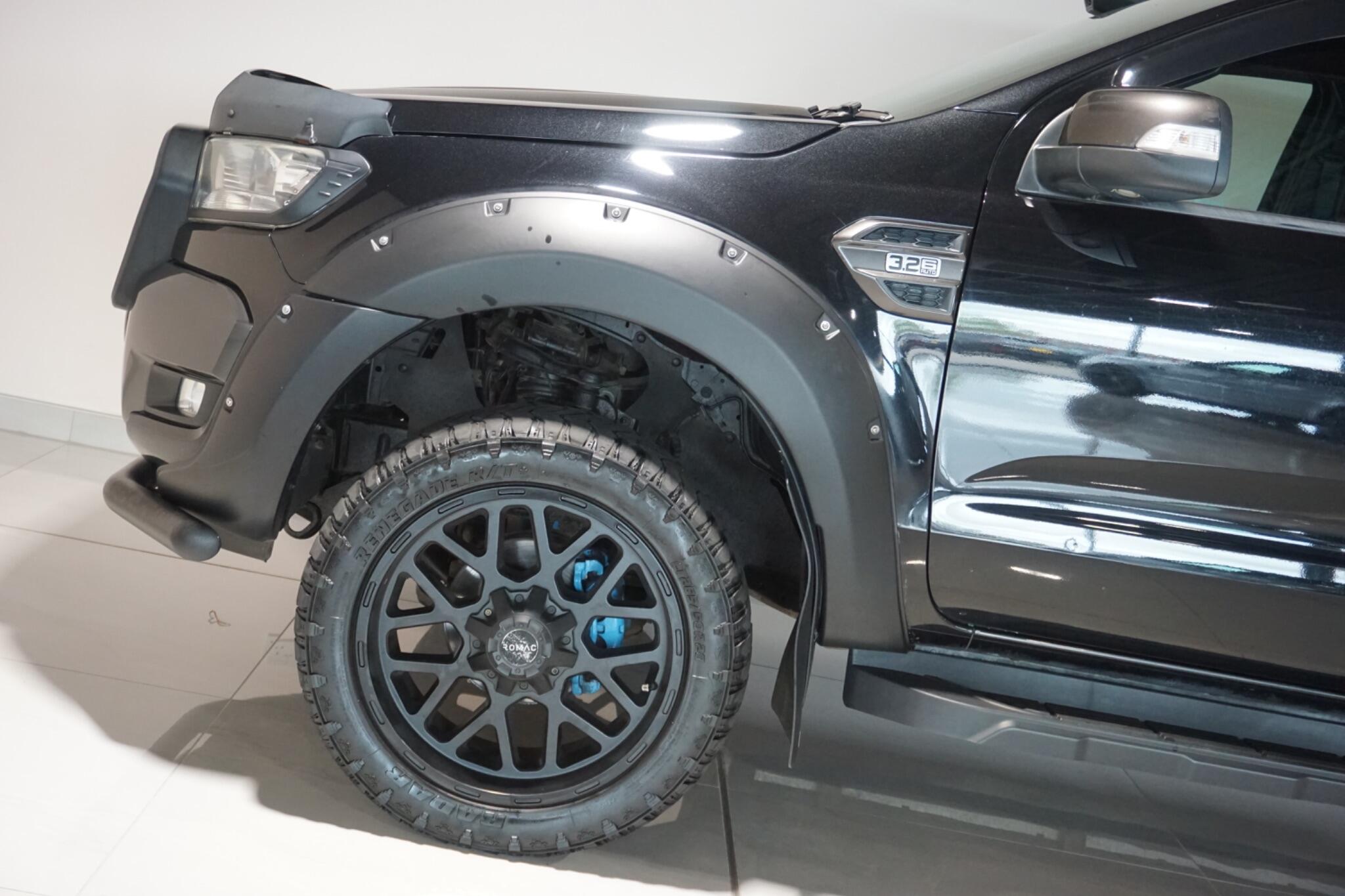 Ford Ranger 3.2 TDCi Wildtrak Pickup Double Cab 4dr Diesel Auto 4WD Euro 5 (200 ps)